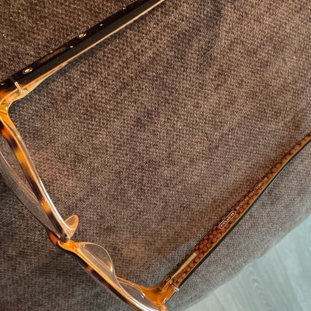 Coach Tortoise Shell Glasses - Picture 3 of 6